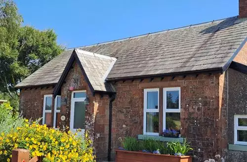 2 bedroom Bogrie Cottage in Dumfries And Galloway