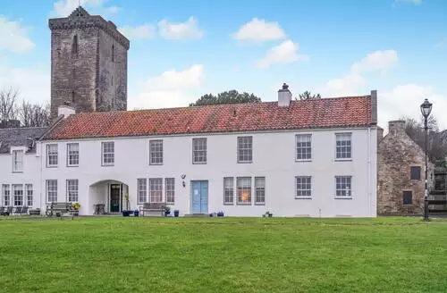 3 bedroom 3 Bed Cottage In Dysart in Edinburgh