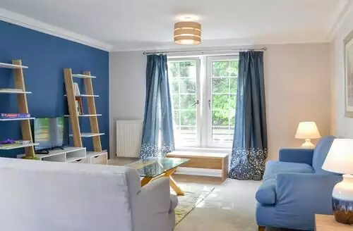 3 bedroom Powderhall Brae in Edinburgh