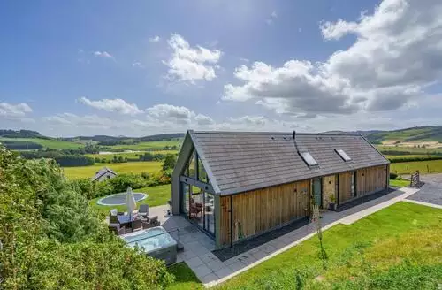 2 bedroom 2 Bed Cottage In Newburgh in Fife