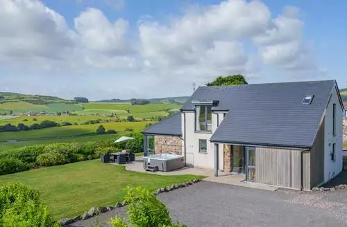 3 bedroom 3 Bed Cottage In Newburgh in Fife