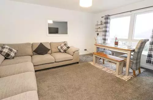 3 bedroom 22 Moray Place in Glencoe