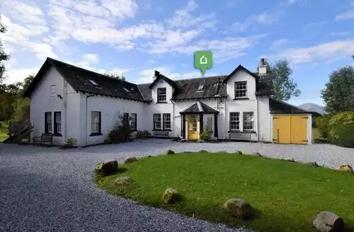 3 bedroom 3 Bed Cottage In Appin in Glencoe