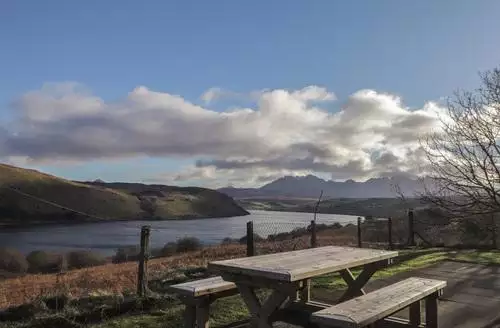 3 bedroom Arnaval in Isle Of Skye
