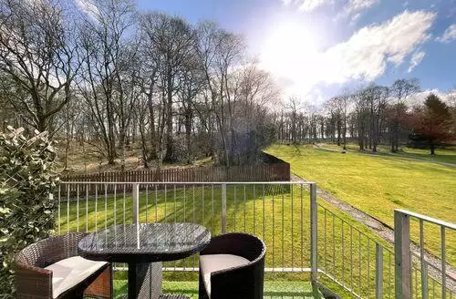 1 bedroom Wee Secret Apartment in Loch Lomond