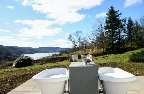 5 bedroom Achalic Farmhouse  in Oban