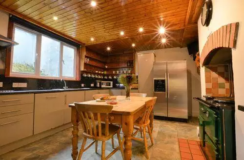 Cologin Farmhouse