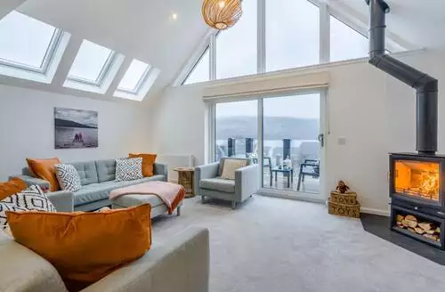 3 bedroom 3 Bed Cottage In Fearnan in Perthshire