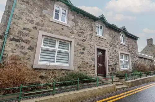 3 bedroom Pirnies in Perthshire