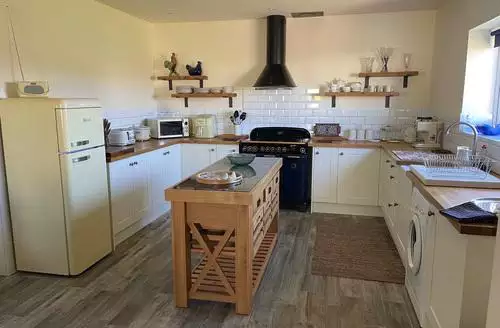 1 bedroom Country Retreat Sleeps 2 in Anglesey
