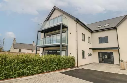 2 bedroom Glynllifon 1 in Anglesey