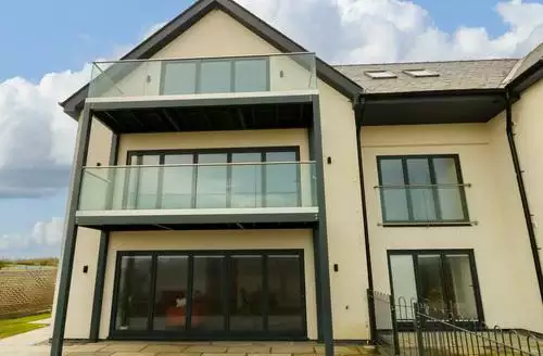 3 bedroom Glynllifon 3 in Anglesey