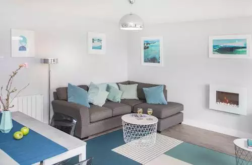 2 bedroom Isallt in Anglesey