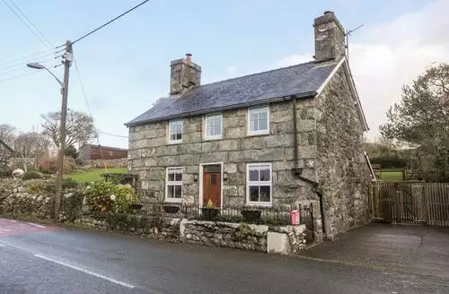 3 bedroom Ty'n Y Clawdd in Barmouth