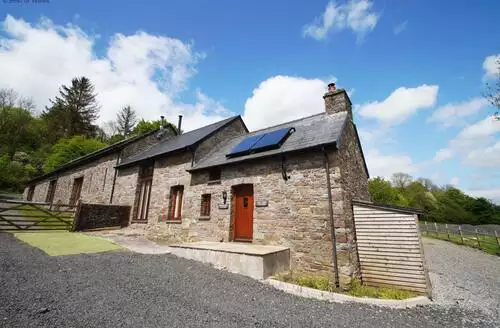 10 bedroom 10 Bed Cottage In Brecon in Brecon Beacons