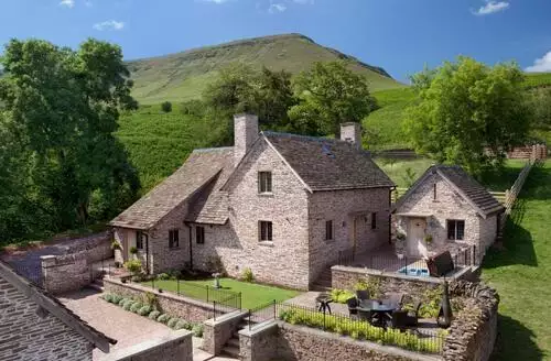 5 bedroom 5 Bed Cottage In Hereford in Brecon Beacons