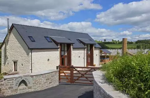 6 bedroom 6 Bed Cottage In Brecon in Brecon Beacons