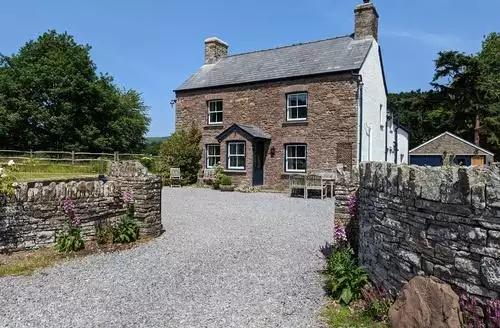 5 bedroom Ty Sinsir in Brecon Beacons