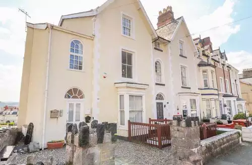 2 bedroom Tram View in Conway