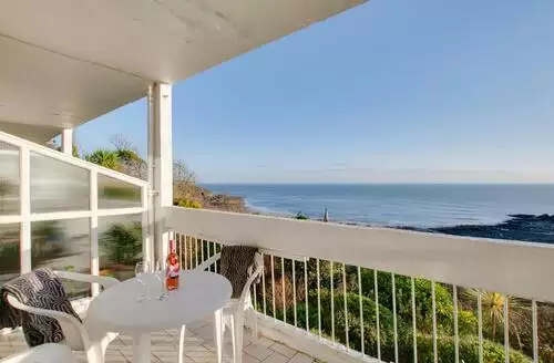 1 bedroom 1 Bed Apartment In Langland in Gower Peninsula