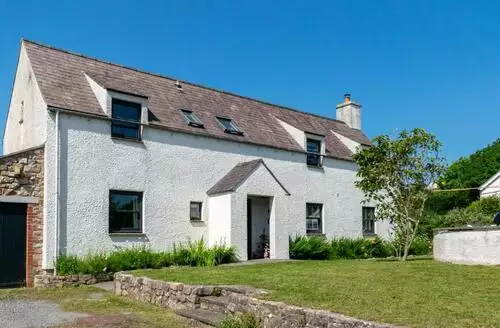 3 bedroom 3 Bed Cottage In Port Eynon in Gower Peninsula