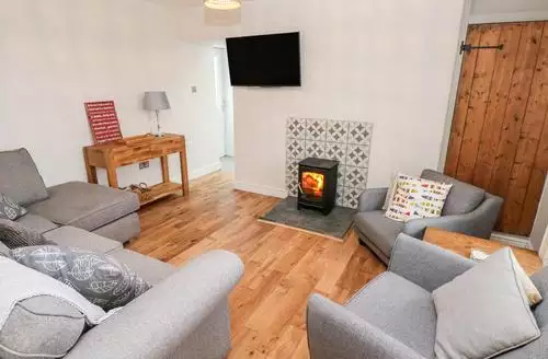 3 bedroom Coeden Bach in Gower Peninsula