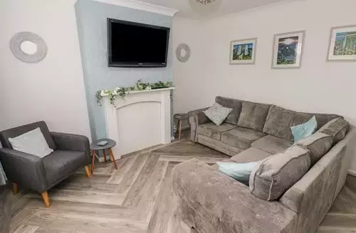 3 bedroom Cwtch Ar Y Mor in Gower Peninsula