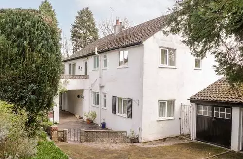 2 bedroom Treetops in Llandudno