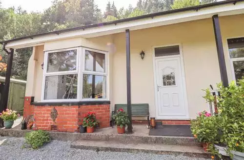 1 bedroom Trem Y Don in Llandudno