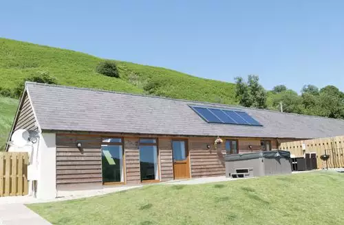 2 bedroom 1 Beacon View Barn in North Wales