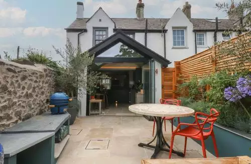 1 bedroom Hilltop Cottage in North Wales