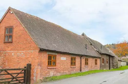3 bedroom Old Hall Barn 4 in North Wales