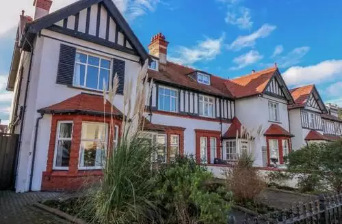 7 bedroom Southbourne Manor in North Wales