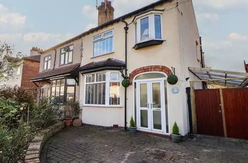 3 bedroom The Lily Pad in North Wales