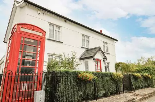 4 bedroom The Old Post Office in North Wales