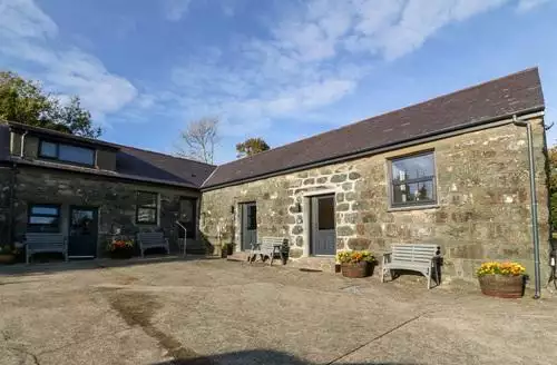 1 bedroom Tyddyn Sianel   Derw in North Wales