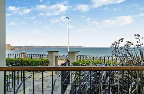 2 bedroom 2 Bed Apartment In Tenby in Pembrokeshire
