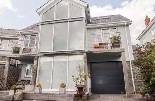 2 bedroom The Gallery in Pembrokeshire