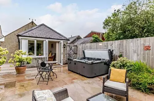 1 bedroom 1 Bed Cottage In Kilgetty in Pembrokeshire