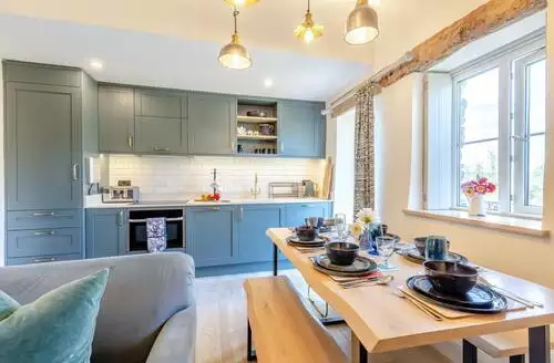 3 bedroom 3 Bed Cottage In Moylegrove in Pembrokeshire