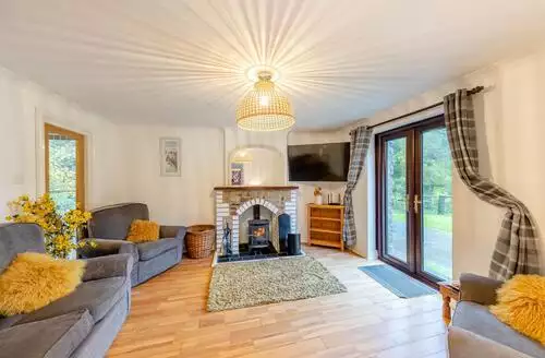 3 bedroom 3 Bed Cottage In Tenby in Pembrokeshire