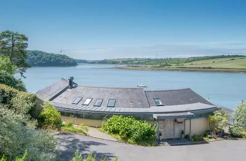 Curlew House