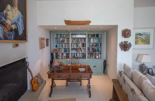 Curlew House