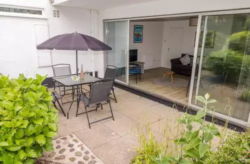 2 bedroom 14 Coedrath Park in Saundersfoot