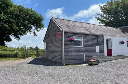 2 bedroom Dairy Cottage in Saundersfoot