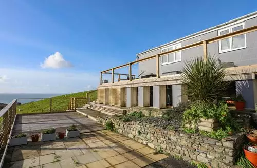 2 bedroom Bryn Y Mor in Snowdonia