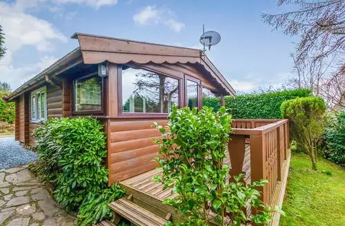 2 bedroom Cabin 93 in Snowdonia