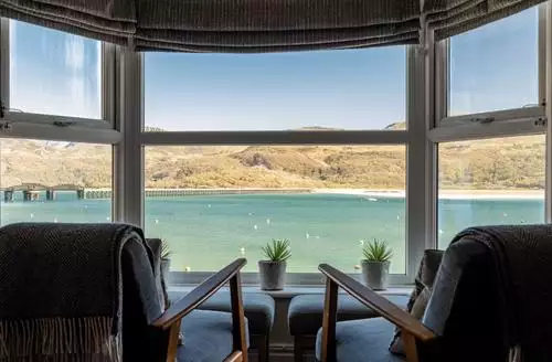 2 bedroom Harbour View   Flat 2   Tudor House in Snowdonia