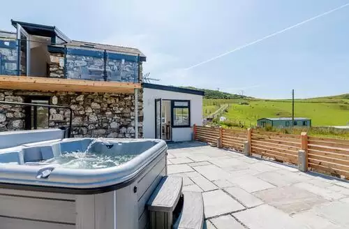 2 bedroom 2 Bed Cottage In Aberdyfi in Snowdonia