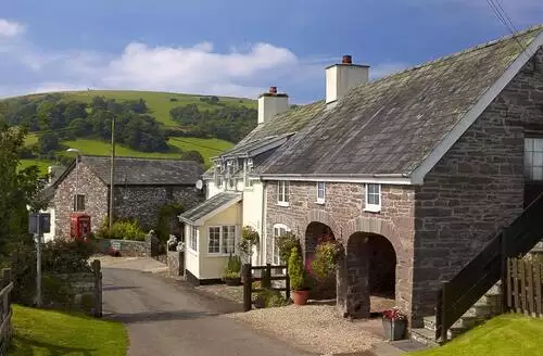 2 bedroom 2 Bed Apartment In Brecon in South Wales